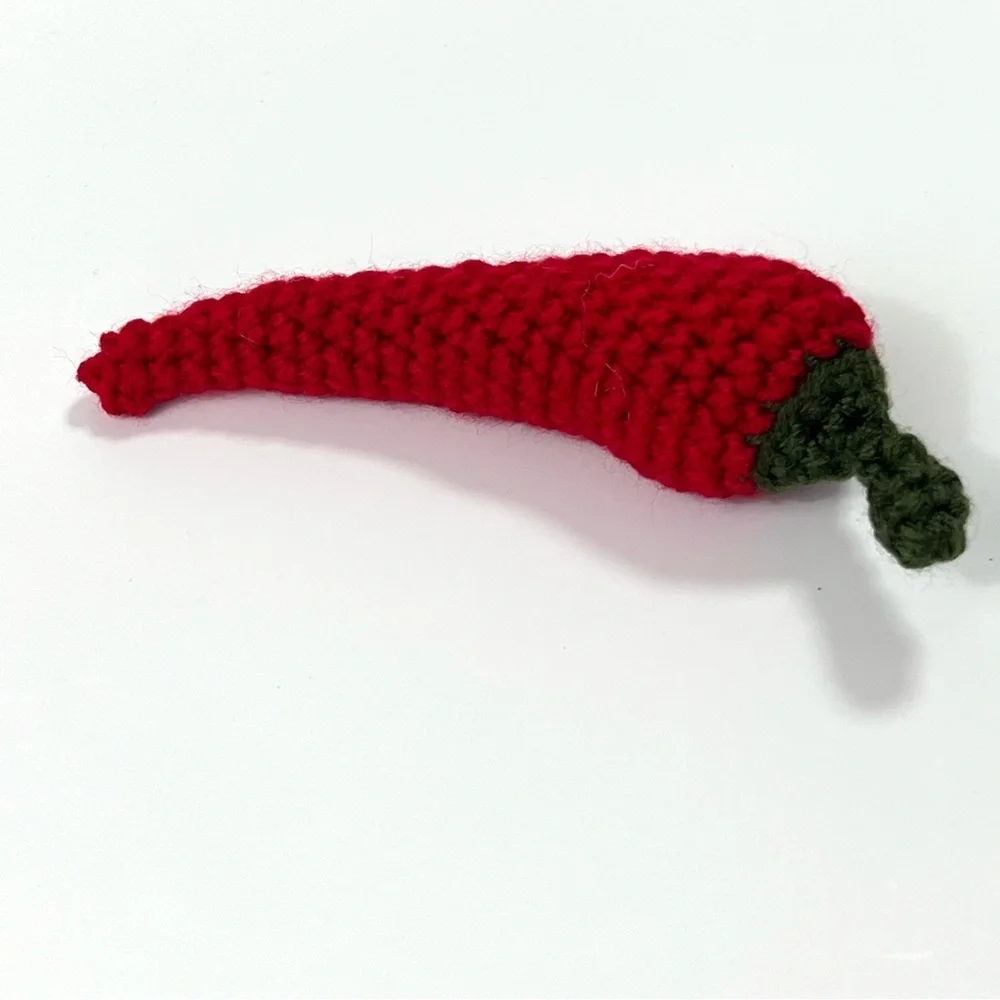 Cat Toy Handmade Catnip Chili Pepper Crocheted Interactive Toys for Cats